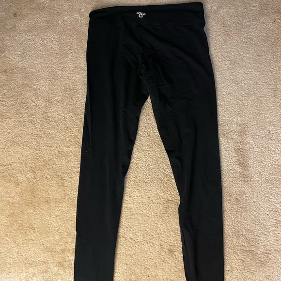 Black TNA Leggings - Large - Picture 4 of 4
